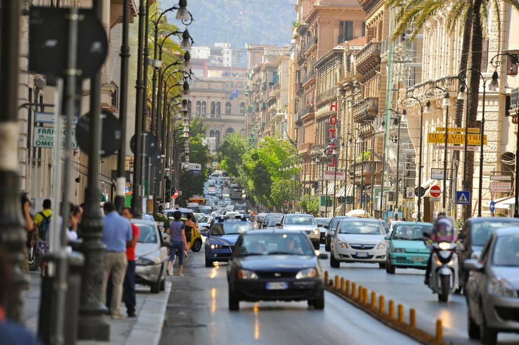 315 Via Roma Rooms Centro Palermo Ngoại thất bức ảnh